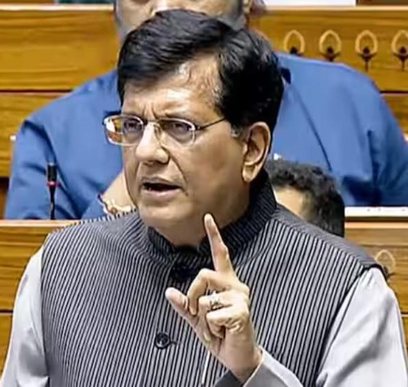 ट्रंप के टैरिफ बम पर पीयूष गोयल का लोकसभा में बड़ा बयान, राष्ट्रीय हितों की रक्षा के लिए उठाएंगे सभी कदम