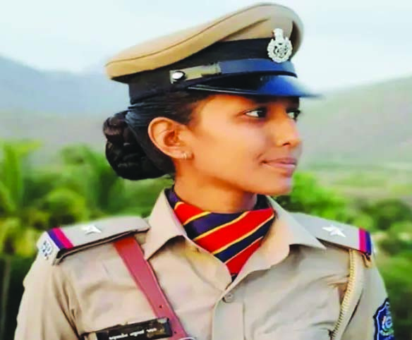 कच्छ के अंजार में महिला ASI की बॉयफ्रेंड ने गला दबाकर हत्या की, आरोपी CRPF जवान