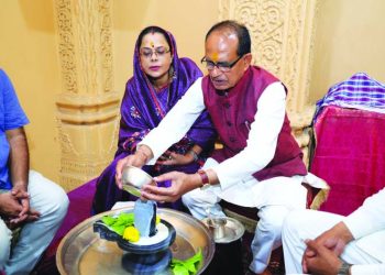 केंद्रीय मंत्री कृषि शिवराज सिंह चौहान ने श्री सोमनाथ महादेव के दर्शन किए