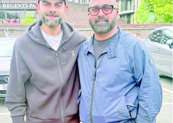 क्या वनडे से संन्यास लेंगे विराट कोहली? सफेद दाढ़ी वाली तस्वीर देख फैंस हुए चिंतित