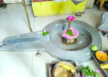 भावनगर का ओमकारेश्वर मंदिर प्राचीन मंदिरों में से एक है