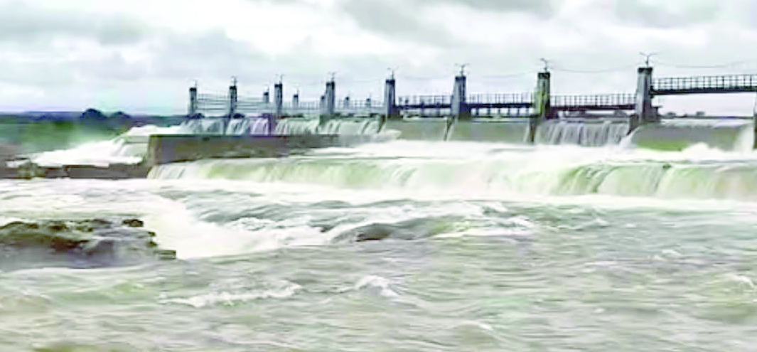 भावनगर का रंघोळा बांध छलका: 10 गेट खोले गए