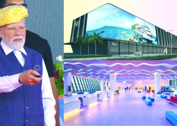 PM मोदी ने मुंबई इंटरनेशनल क्रूज टर्मिनल का इनॉगरेशन किया