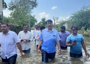 बाढ़ प्रभावित बनासकांठा के लिए ₹1000 करोड़ के पैकेज की मांग, कांग्रेस ने सरकार को घेरा
