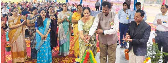 केन्द्रीय विद्यालय ओएनजीसी, कैम्बे ने अपना स्थापना दिवस सह वार्षिक दिवस मनाया