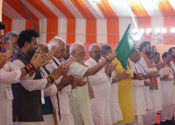 भारत में देश का कानून चलेगा, घुसपैठियों की मनमानी नहीं : मोदी