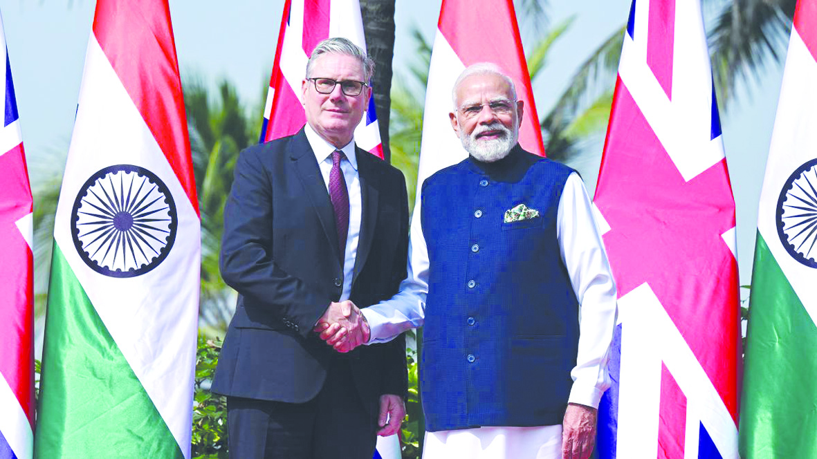 ब्रिटेन के प्रधानमंत्री  कीर स्टार्मर से मुलाकात के बाद बोले पीएम,भारत-ब्रिटेन संबंधों की नींव में ही लोकतंत्र:मोदी