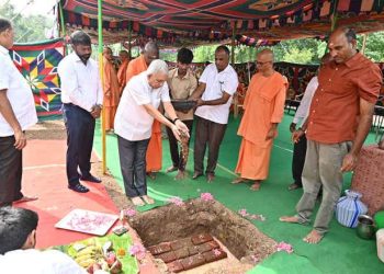 आरईसी ने कोयंबटूर स्थित रामकृष्ण मिशन टेक्निकल कैंपस में वर्कशॉप निर्माण के लिए सहायता राशि प्रदान की