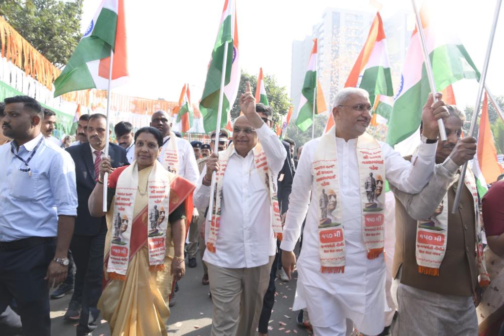 अहमदाबाद में ‘सरदार@150 यूनिटी मार्च’ आयोजित, मुख्यमंत्री ने यूनिटी मार्च-पदयात्रा को हरी झंडी दिखाकर किया रवाना