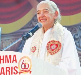 गुजरात ने फिर रचा इतिहासः 60 हजार लोगो ने सामूहिक मैडिटेशन कर बनाया वर्ल्ड रिकॉर्ड