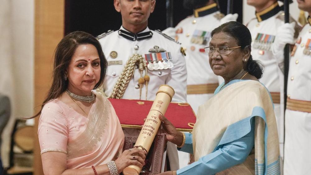 राष्ट्रपति भवन में ‘पद्म अवॉर्ड सेरेमनी, कला, खेल और चिकित्सा जगत की 66 हस्तियों को पद्म सम्मान
